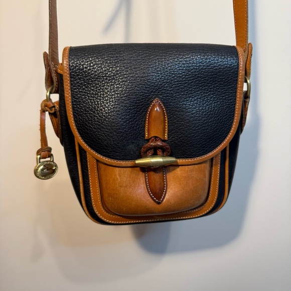 Dooney & Bourke Vintage Black and Brown Outback Crossbody Bag - Picture 2 of 12
